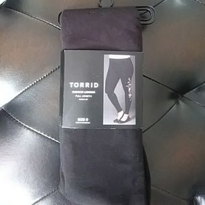NWT Torrid Black Leggings w/ Embroidery!
